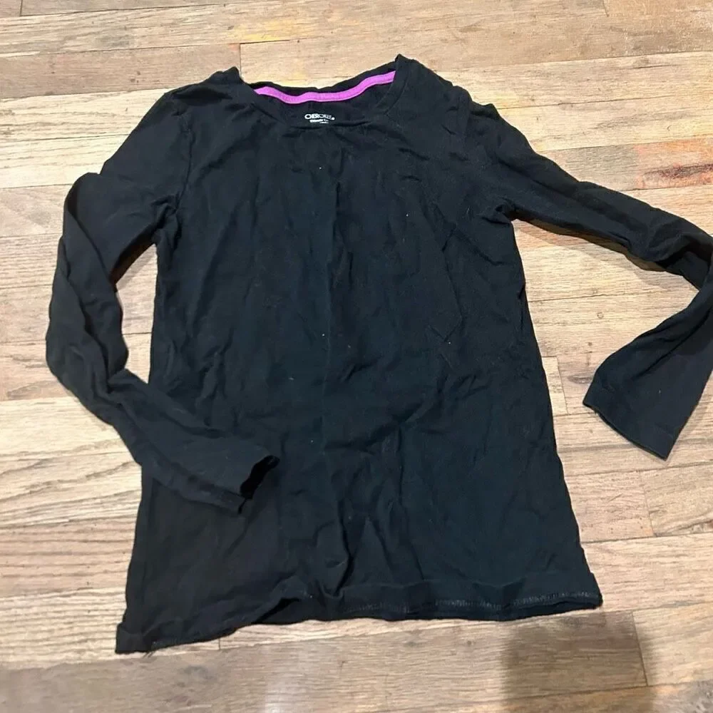 Bundle of the items girls shirts and jeans size large 10-12